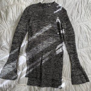 Victoria Beckham Bell Sleeve Ribbed Tunic (S)